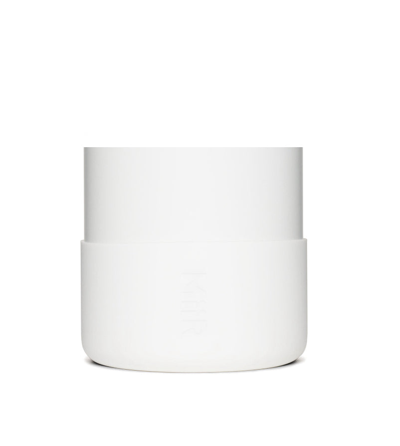 silicone-boot-v8 Silicone_Boot_32oz_42oz_White_Studio_0821_On_Bottle_7c7df284-5bee-4f24-a031-14b02db7328f__SLB1PN34001.jpg