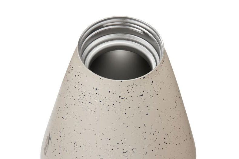 new-standard-carafe-x0 WebPDP-33oz_New_Standard_Carafe_Desert_Tan_Speckle_Studio__CAR1SVOS224_45_Top_Off.jpg
