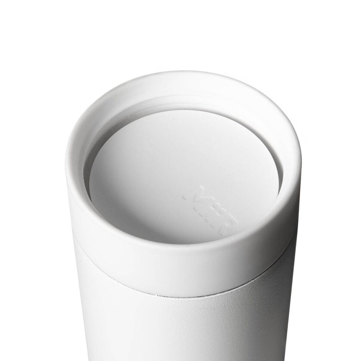 360-lid-m4 WebPDP-360_Lid_White__3602PNWM001_X2Studio_Closeup_Open.jpg