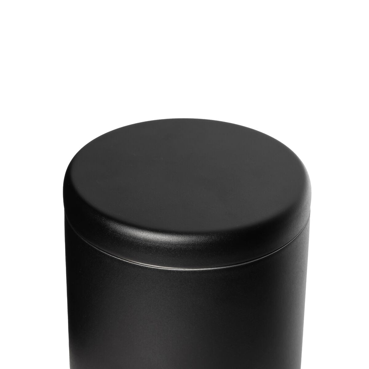 airlock-coffee-canister-c8 WebPDP-Airlock_Coffee_Canister__ACN2SVOS002_Black_X2Studio_45_Deg_Lid_On.jpg