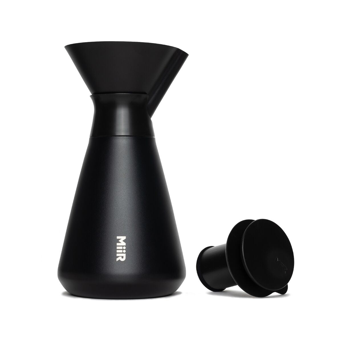 new-standard-carafe-x0 WebPDP-Carafe_Black_Studio_0722_Front_Lid_Staged__CAR1SVOS002.jpg